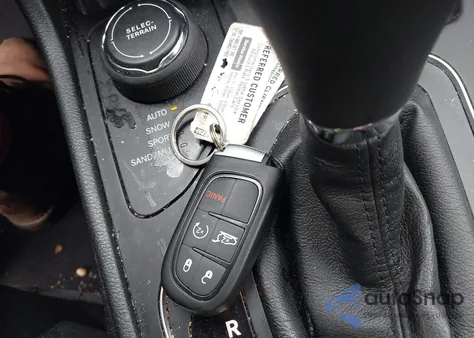 2020 Jeep Cherokee High Altitude 4X4 из США, поврежденный, VIN 1C4PJMDXXLD607790